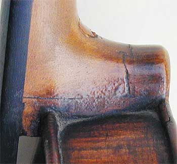 Lion Head Baroque Violin, heel