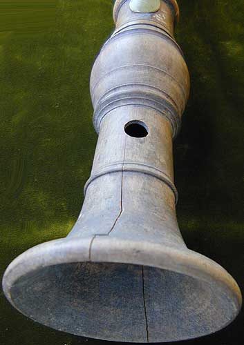 Basse De Musette, bell