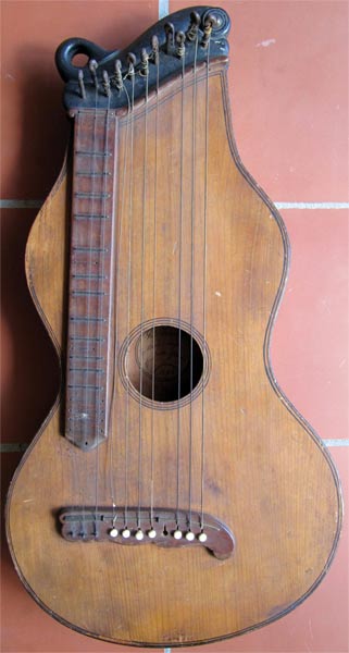 Early Musical Instruments, antique Zither or Cittern by Trmpi